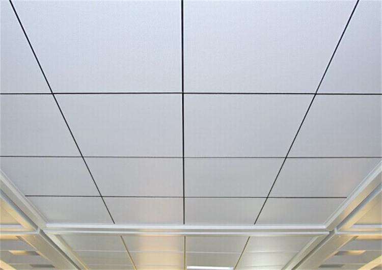 鋁扣板吊頂.jpg 鋁扣板吊頂.jpg